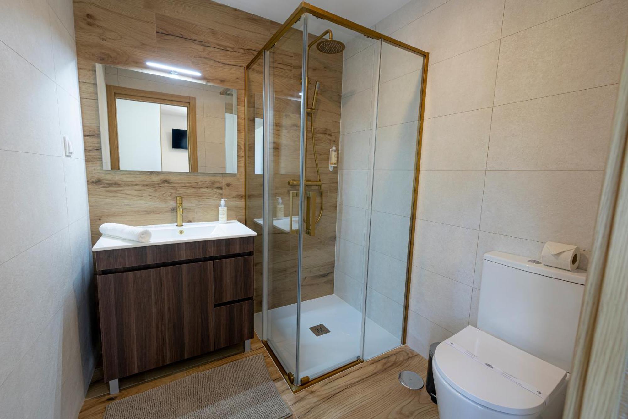Cruzeiros Guest House, Piscina, Jacuzi, Grupos Tangil المظهر الخارجي الصورة