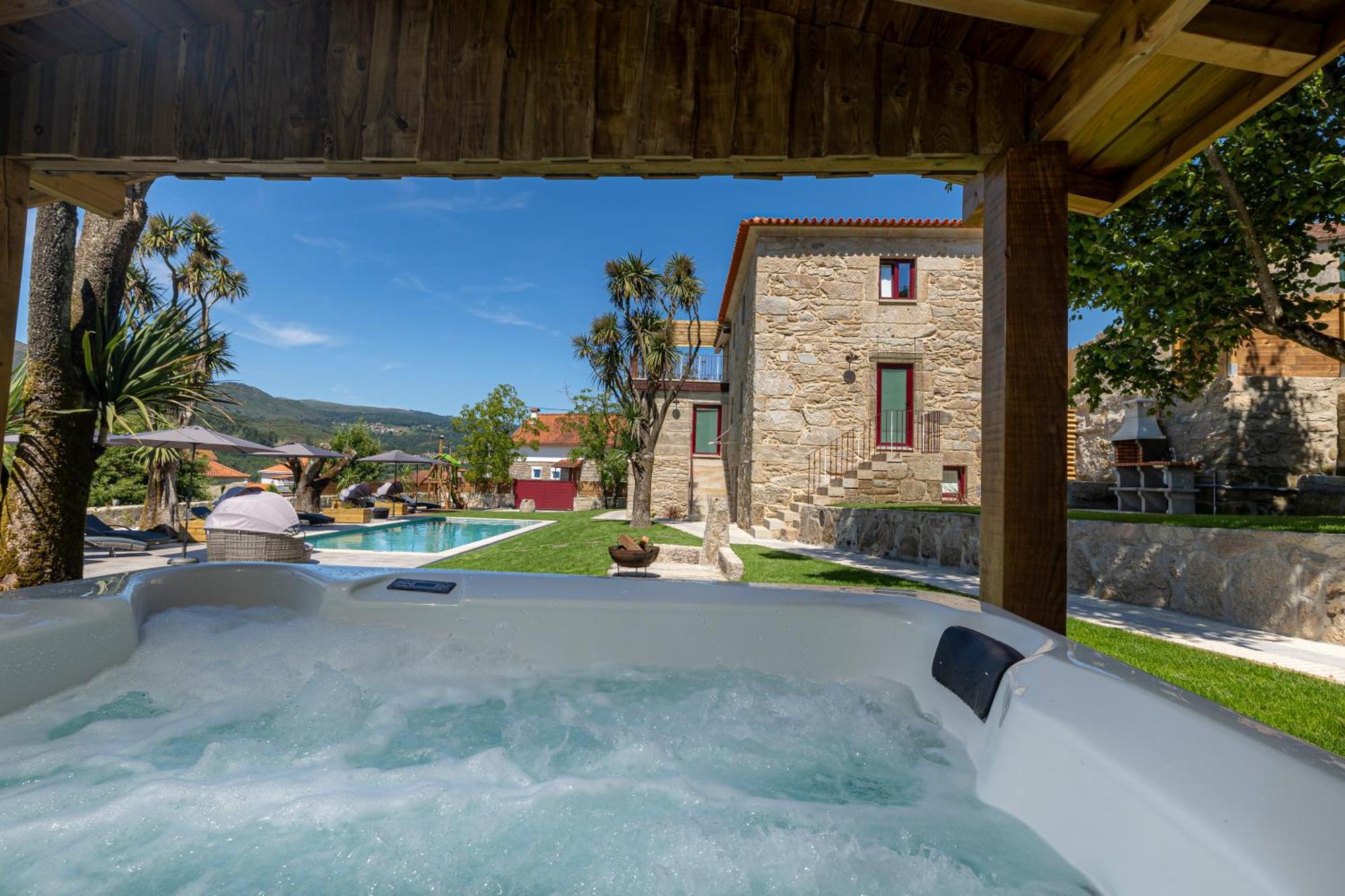 Cruzeiros Guest House, Piscina, Jacuzi, Grupos Tangil المظهر الخارجي الصورة
